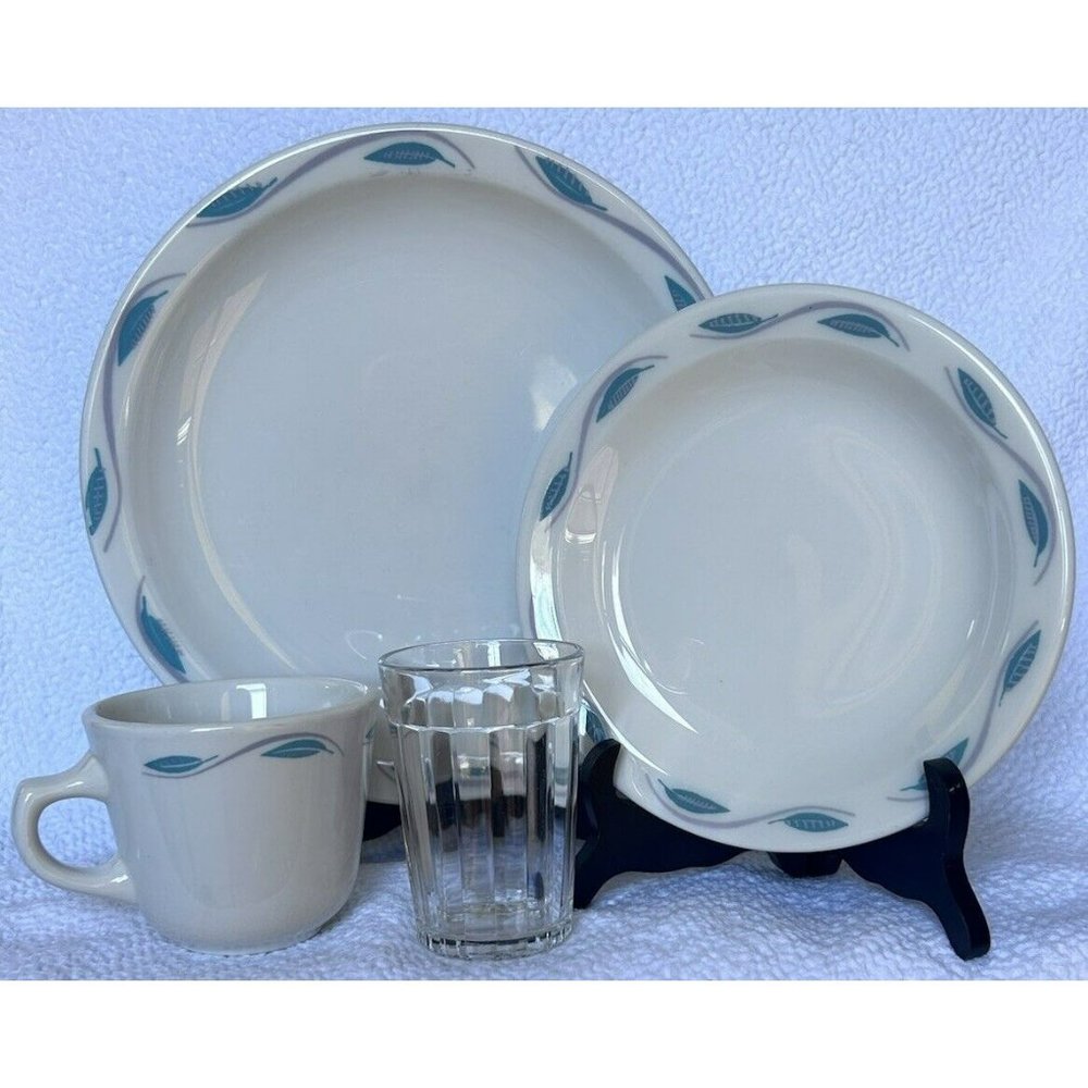 Homer Laughlin Breakfast Set Turquoise Leaf 1965 4 Pieces plates cups